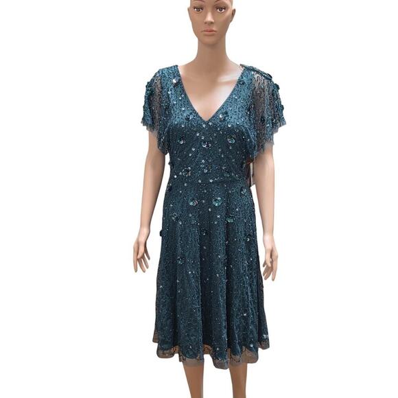 Adrianna Papell Dresses & Skirts - *NEW* Adrianna Papell Beaded Flutter Dress beaded V-neck Fit & Flare. SZ-6